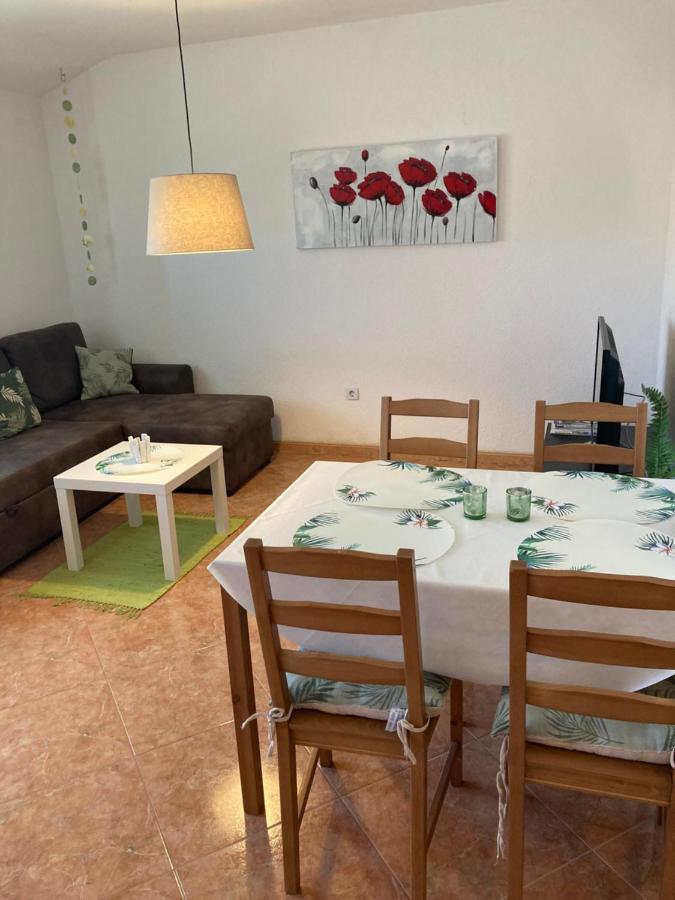 Apartment Nicole أوماغ المظهر الخارجي الصورة
